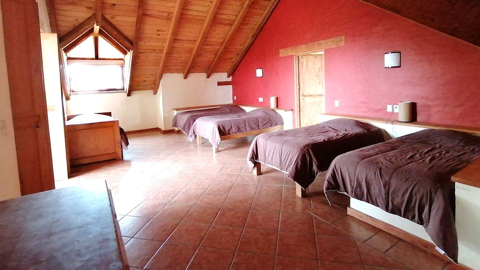 Recámara 6 camas vista 2