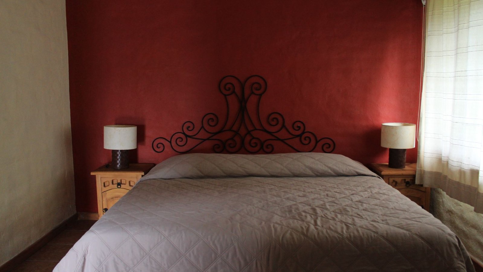 Recámara Queen vista 3